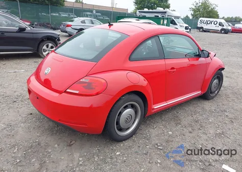 2012 Volkswagen Beetle 2.5L из США, поврежденный, VIN 3VWJP7AT6CM634168